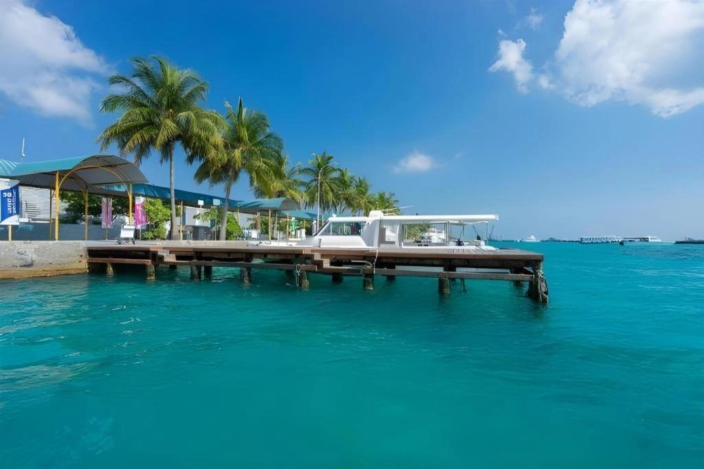 Maafushi jetty